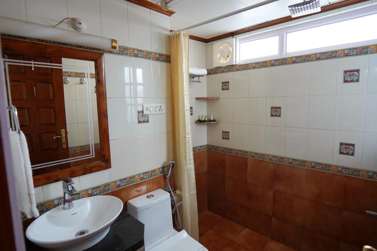 The Edgeworth Bed & Breakfast Shimla Luaran gambar
