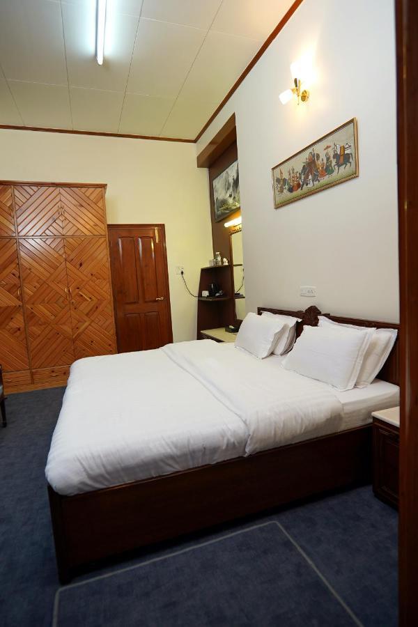 The Edgeworth Bed & Breakfast Shimla Luaran gambar